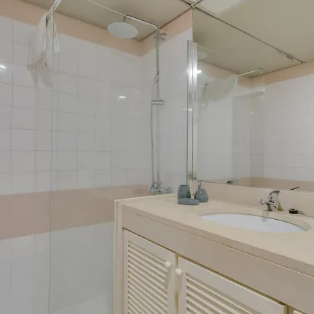 Avenida Arriaga 405 アパート *